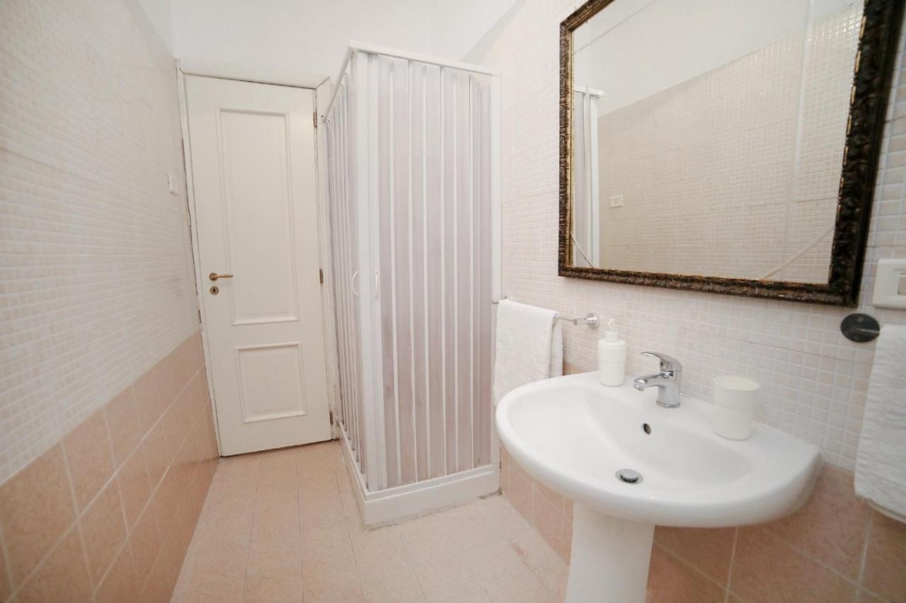 Casa Margherita Apartment เนเปิลส์ ภายนอก รูปภาพ